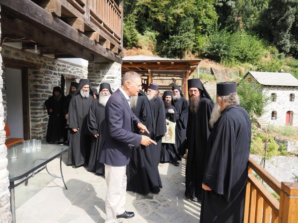 Vizita-Guvernatorului-Sfantului-Munte-06